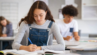 £2,000+ Scholarship for IELTS Exam Prep – Limited Time Offer!